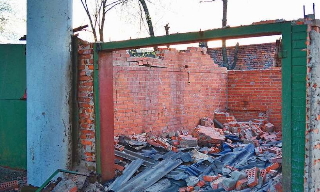 Демонтаж гаражей в Сафоново, цена от 1744 руб. – услуги под ключ от 2Землекопа-Сфн